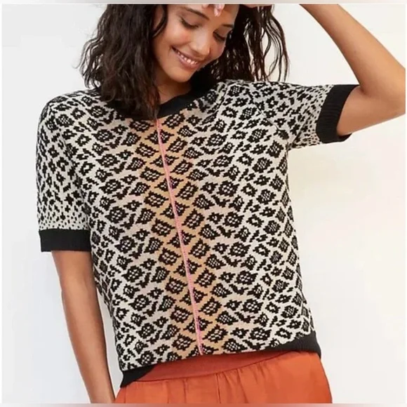 Anthropologie Elinore Short Sleeve Animal Print Wool Blend Sweater Size Small - Picture 2 of 13